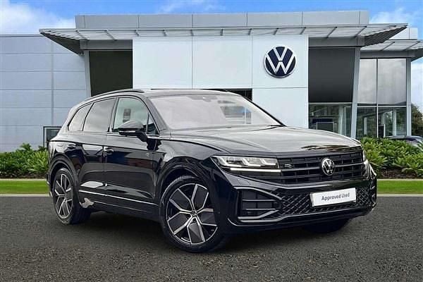 Black Used 2025 VW Touareg Black Edition SUV | £69,990 - Image 1/4