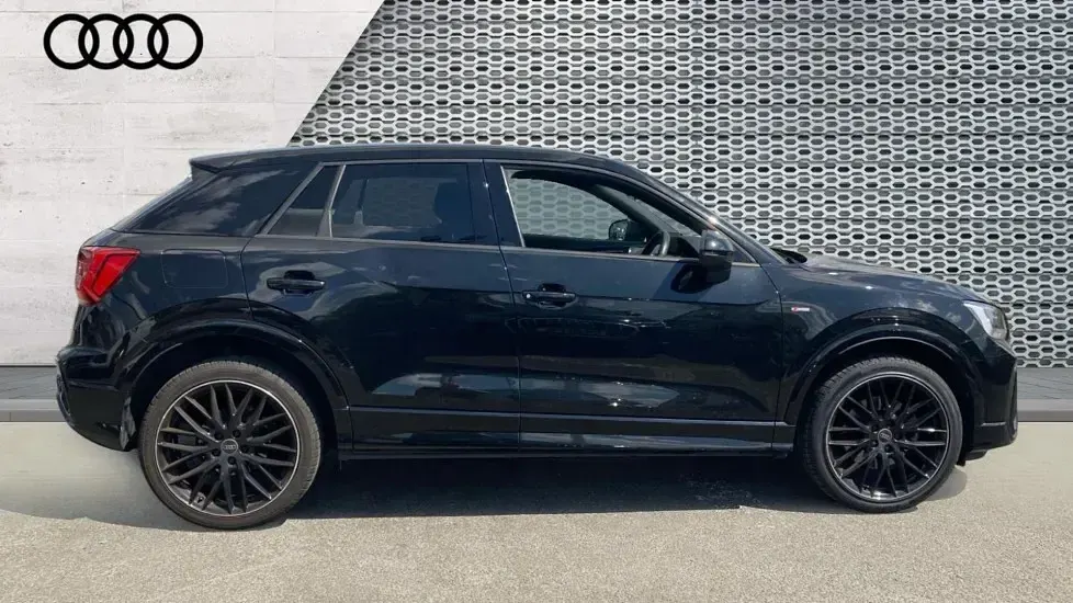 Used Audi Q2 Black Edition 150 HP (110 kW) 2023 Black SUV