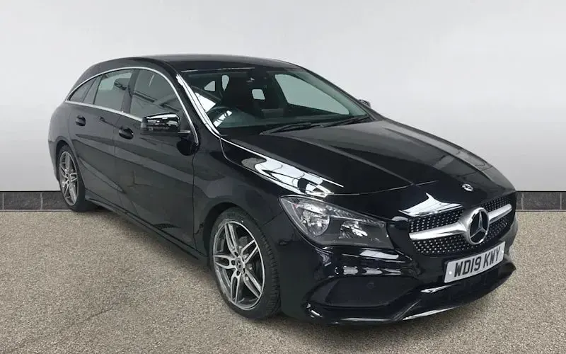 Used Mercedes CLA180 AMG line 122 HP (89 kW) 2019 Coupe