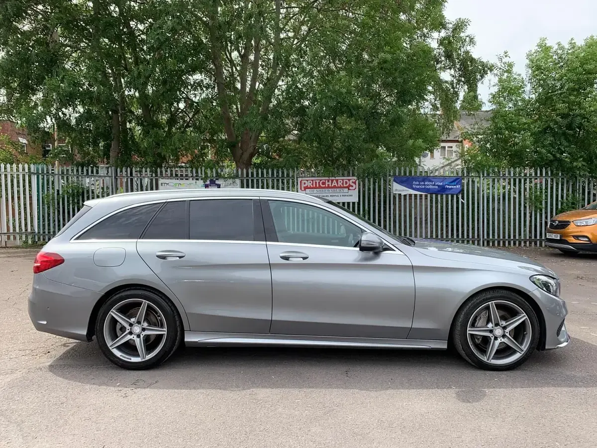 Used Mercedes C220 AMG line 2016 Silver Estate