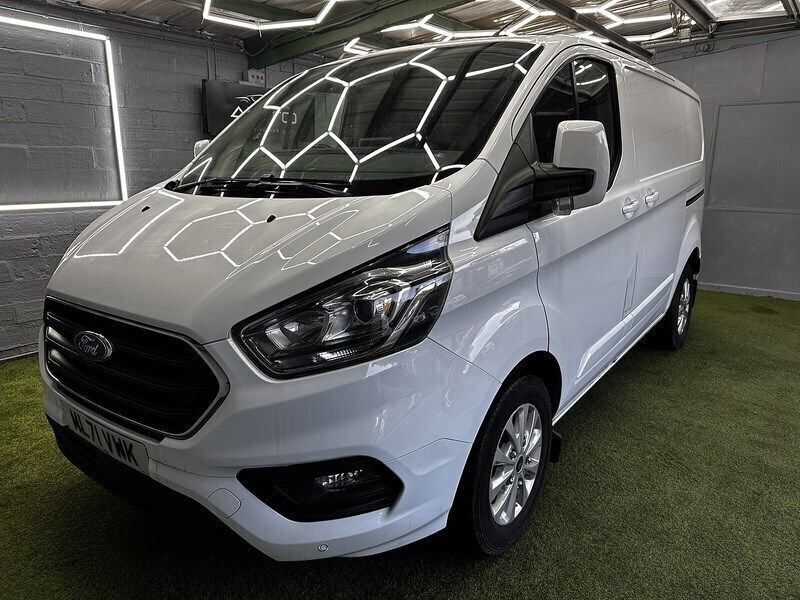 Frozen white (solid paint) Used 2021 Ford Transit Custom Limited Van | £14,590 (Super price) - Image 1/4