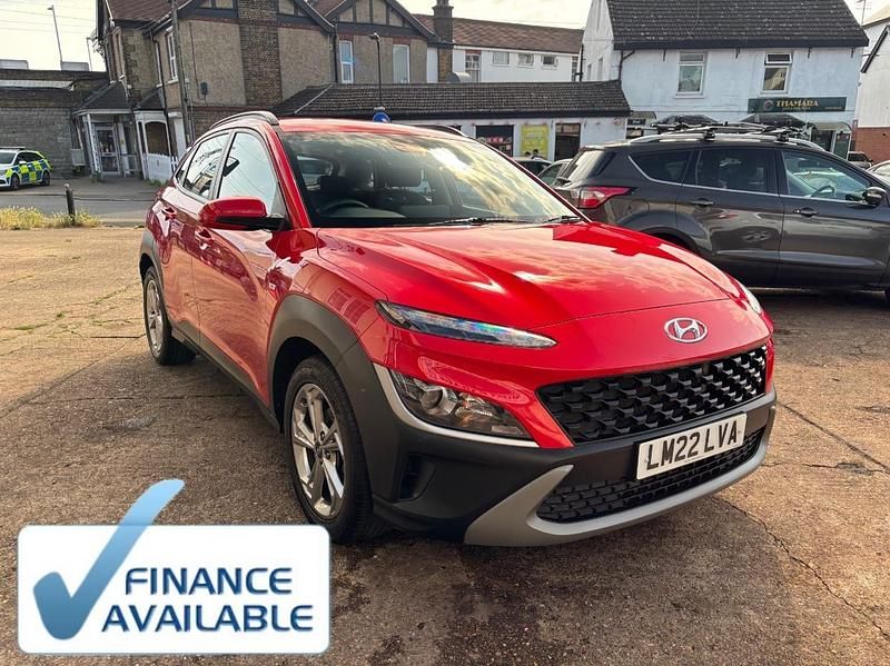 Red Used 2022 Hyundai Kona SE SUV | £12,495 (Fair price) - Image 1/4