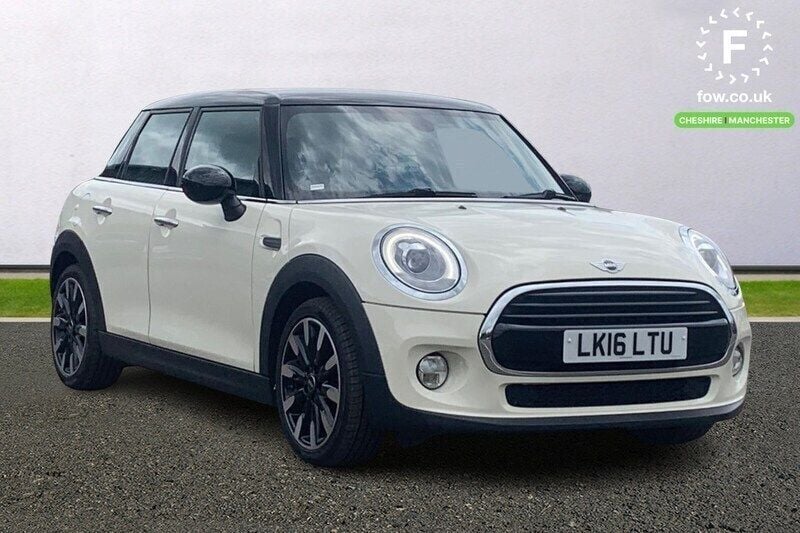 White Used 2016 Mini Cooper Chili Hatchback | £11,599 (Good price) - Image 1/4