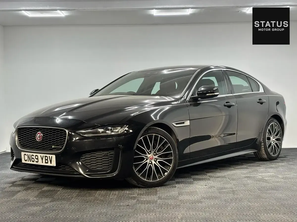 Used Jaguar XE R-Dynamic 250 HP (183 kW) 2019 Black Sedan