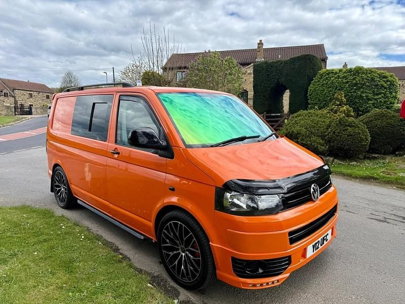 Used VW Transporter Startline 140 HP (102 kW) 2013 Orange Van