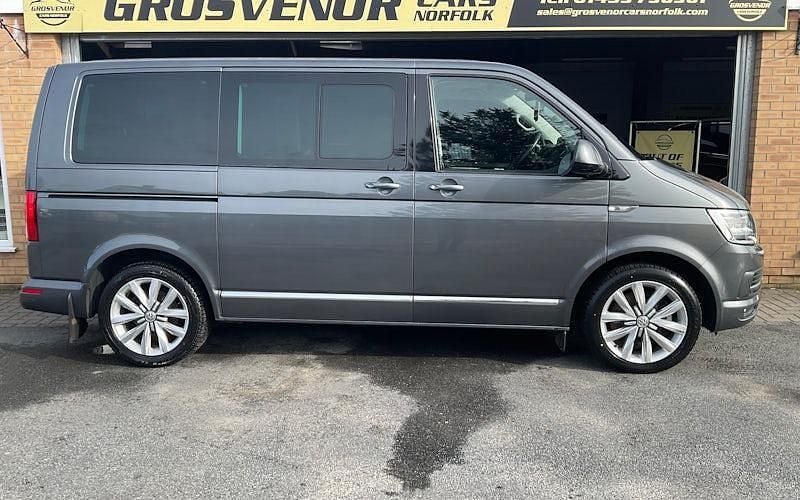 Used VW Caravelle Executive 199 HP (146 kW) 2019 Grey MPV