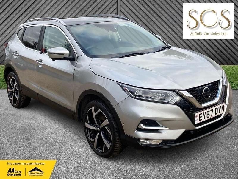 Used Nissan Qashqai Tekna 2017 Silver SUV