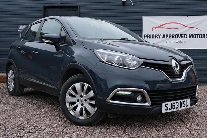 Blue Used 2013 Renault Captur Expression+ SUV | £2,499 (Good price) - Image 1/1