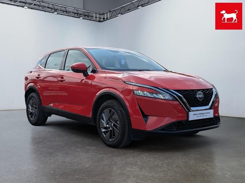 Red Used 2023 Nissan Qashqai Acenta Premium SUV | £20,740 (Fair price) - Image 1/4