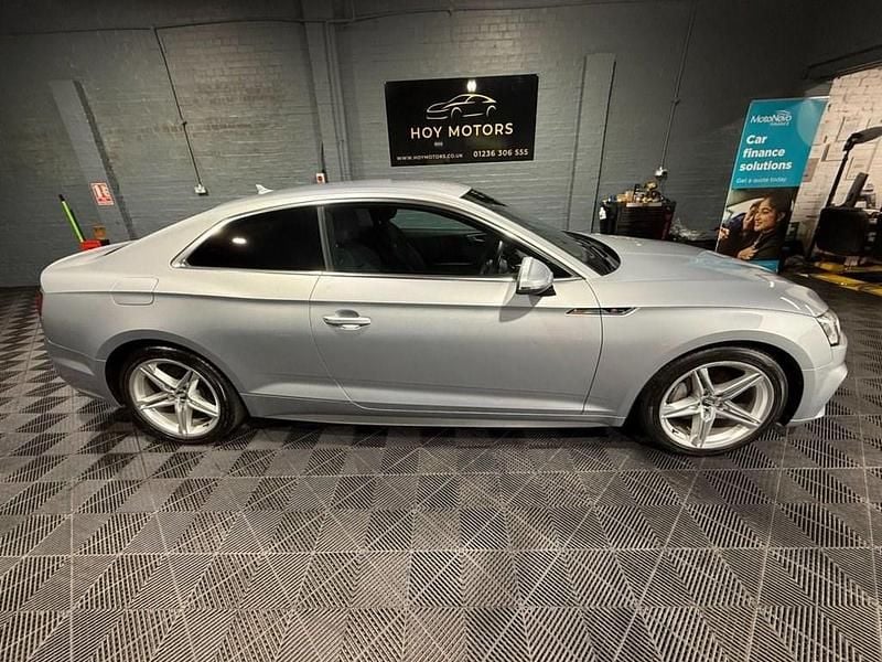 Used Audi A5 S-Line 190 HP (139 kW) 2017 Silver Coupe