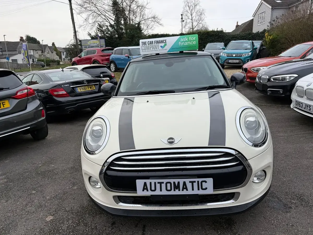 Used Mini Cooper Hatch 136 HP (100 kW) 2015 Silver Hatchback