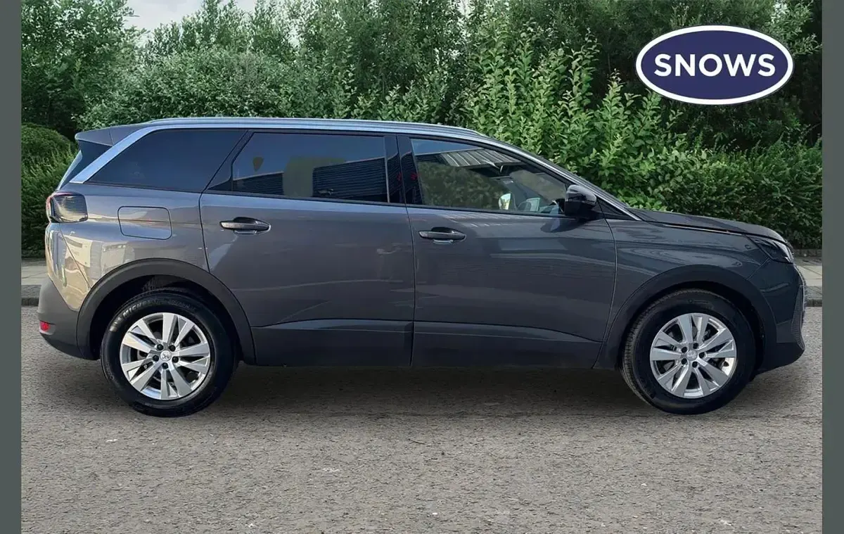 Used Peugeot 5008 Active+ 131 HP (96 kW) 2023 Cumulus SUV