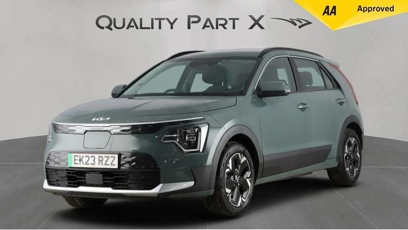 Used Kia Niro 150 kW (204 HP) 2023 Green SUV
