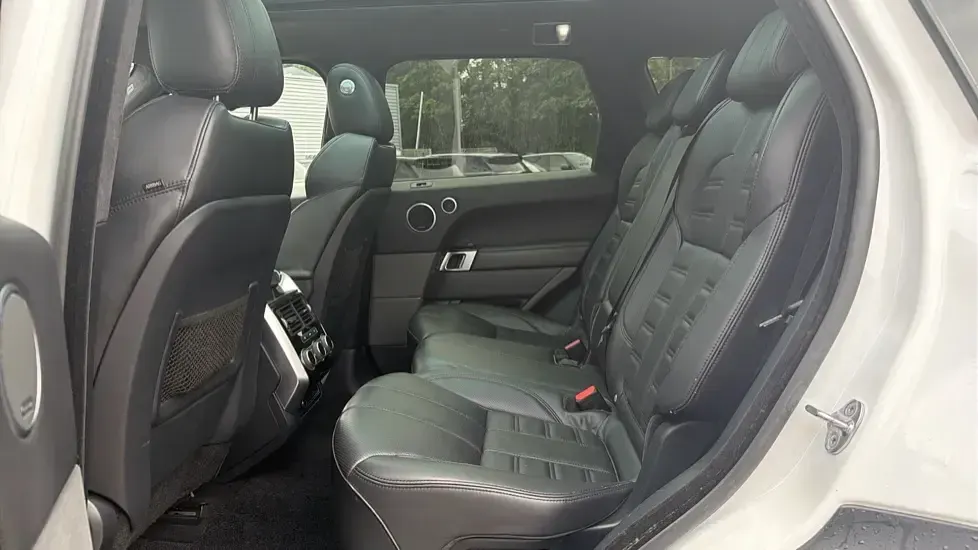 Used Land Rover Range Rover Autobiography Dynamic 306 HP (225 kW) 2016 White SUV
