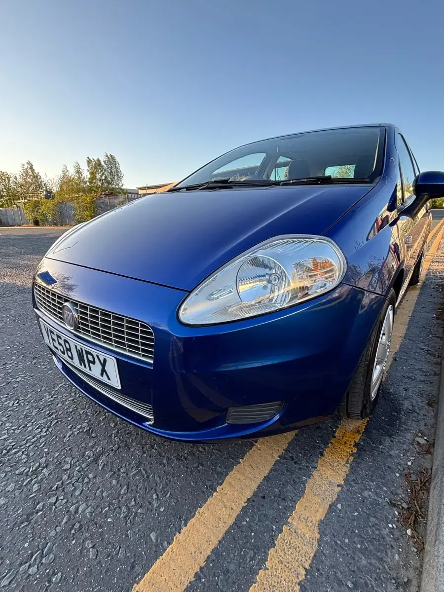 Używany Fiat Grande Punto Active 2009 Niebieski Hatchback