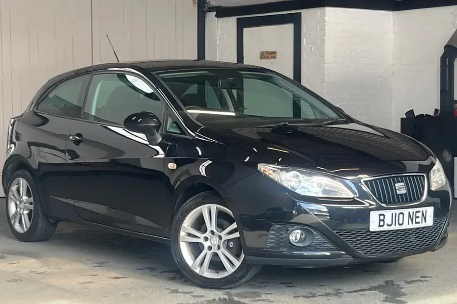Begagnad Seat Ibiza Sport 2010 Sportkupé