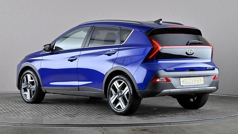 Used Hyundai Bayon Premium 100 HP (73 kW) 2023 Blue SUV