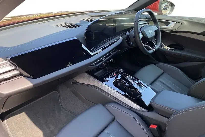 Used Audi A5 S-Line 201 HP (147 kW) 2025 Red Estate