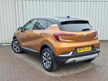 Used Renault Captur Version S 95 HP (69 kW) 2020 Black SUV