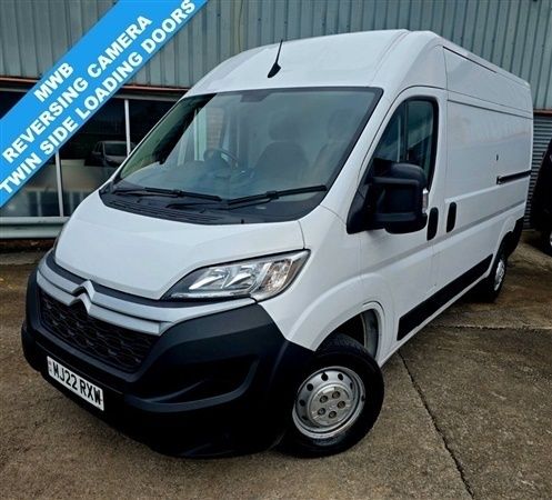 White Used 2022 Citroën Relay Van | £15,594 (A bit pricey) - Image 1/4