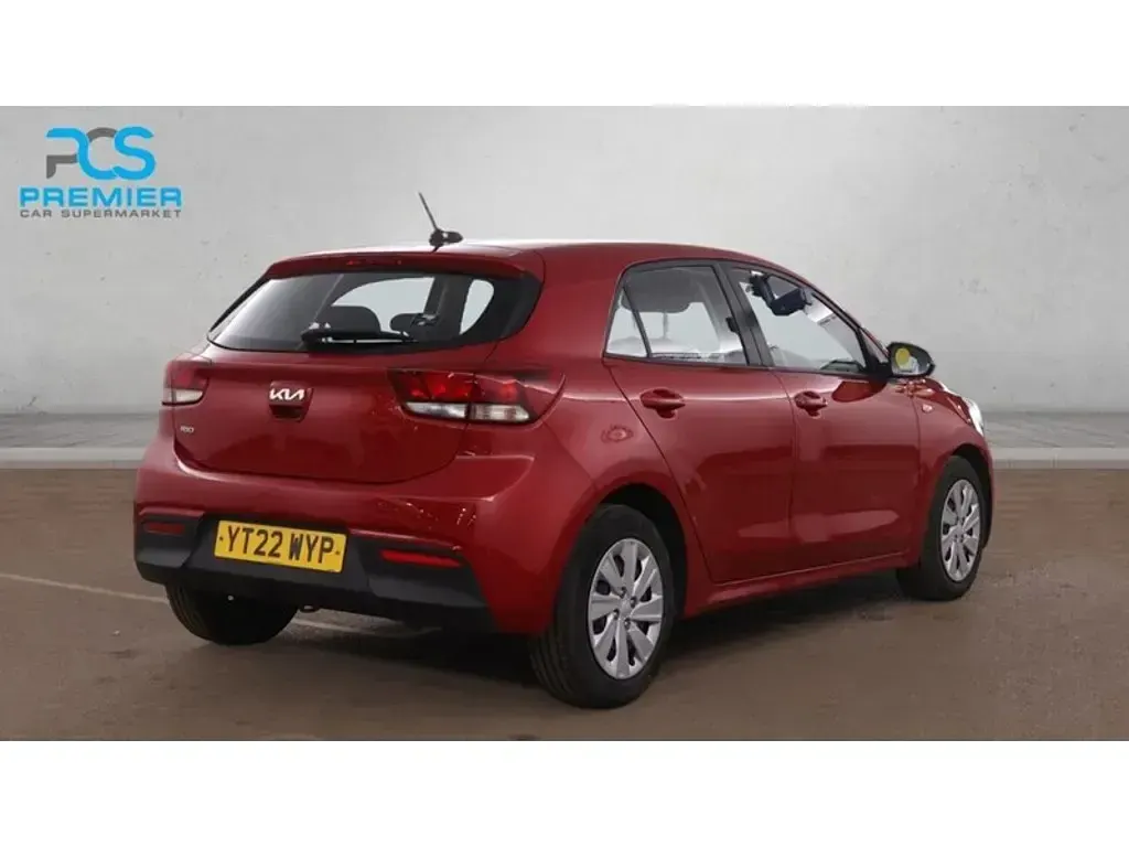 Used Kia Rio 2022 Red Hatchback