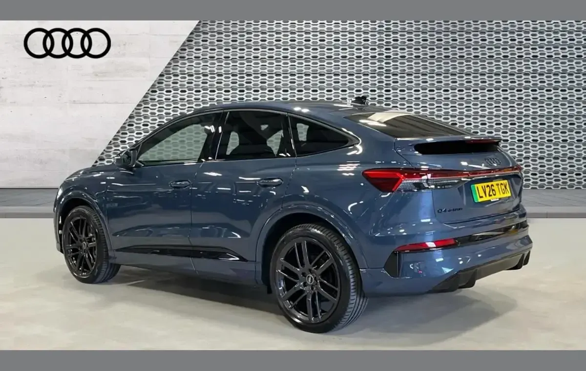 Used Audi Q4 e-tron Performance 206 kW (281 HP) 2026 Blue SUV