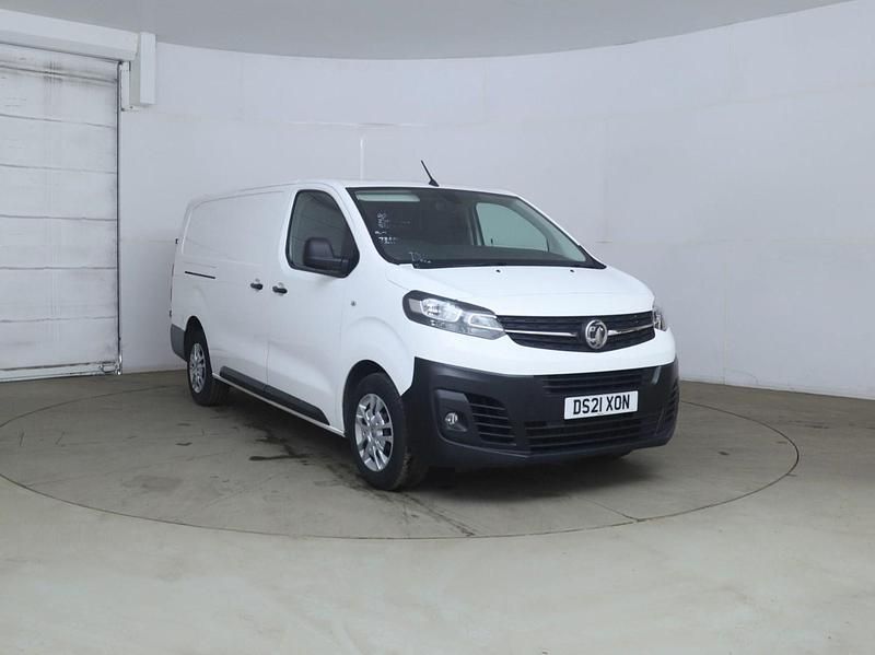 White Used 2021 Vauxhall Vivaro S Van | £9,750 (Good price) - Image 1/4