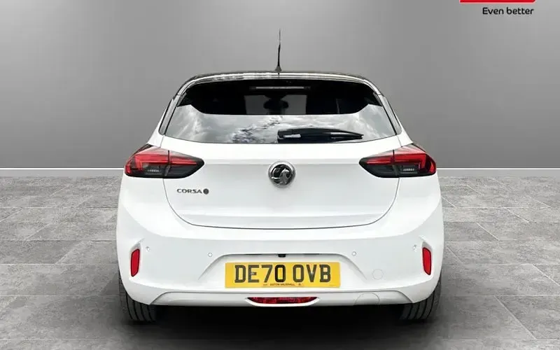 Second-hand Vauxhall Corsa-e Elite 100 kW (136 CP) 2020 Hatchback