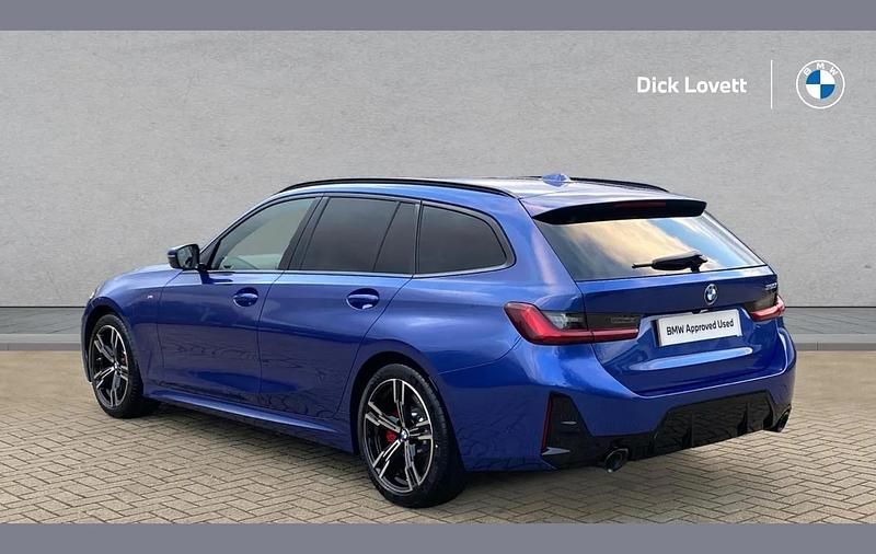 Used BMW 320 M Sport 180 HP (132 kW) 2025 Blue Estate