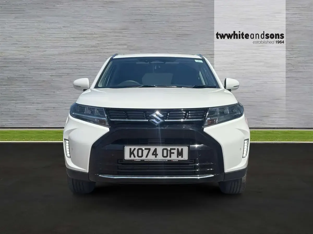 Used Suzuki Vitara 2025 White SUV