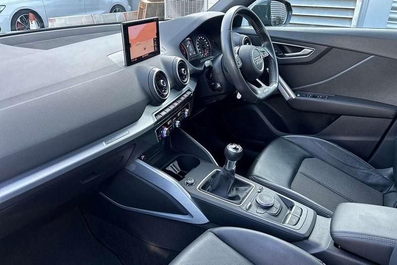 Used Audi Q2 S-Line 150 HP (110 kW) 2017 Grey SUV