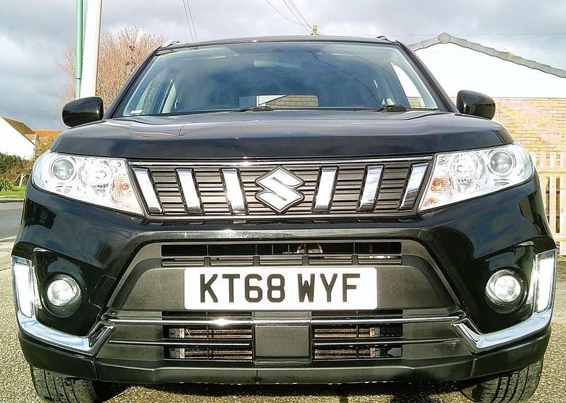 Used Suzuki Vitara SZ-T 112 HP (82 kW) 2018 Black Hatchback