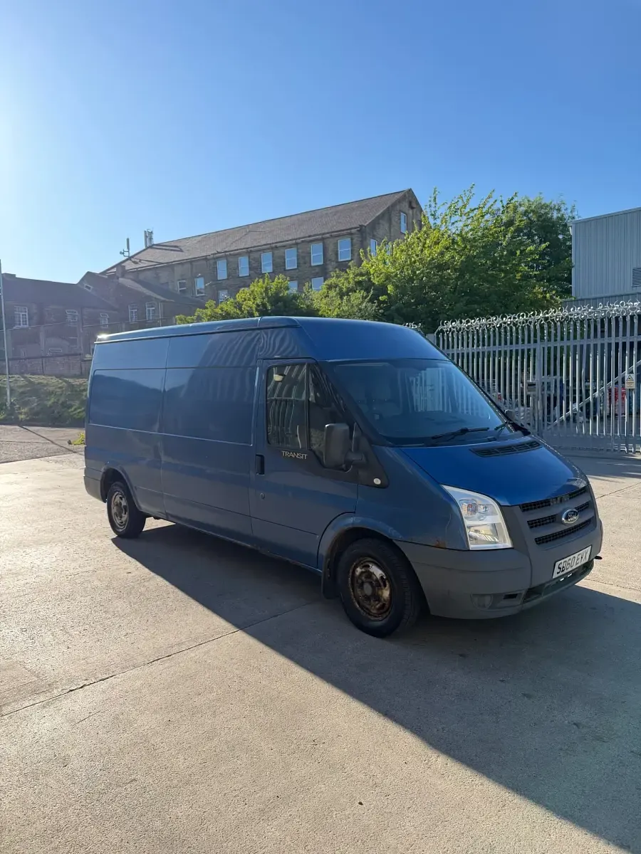 Used Ford Transit 115 HP (84 kW) 2010 Blue Van