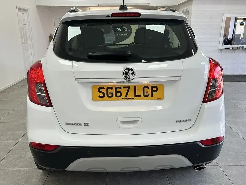 Used Vauxhall Mokka X Design Edition 2017 White SUV