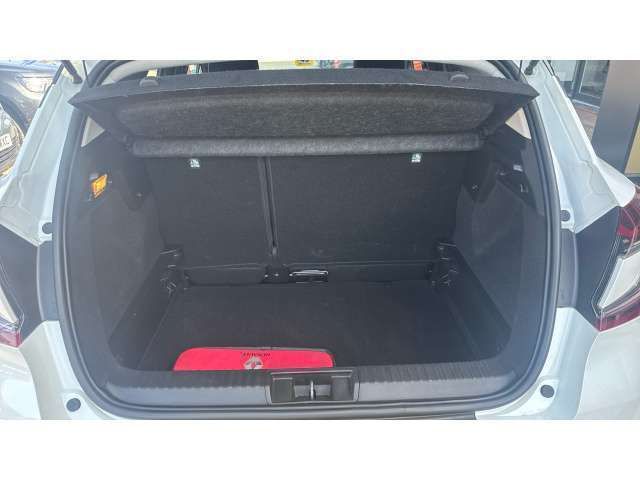 Image 4/4