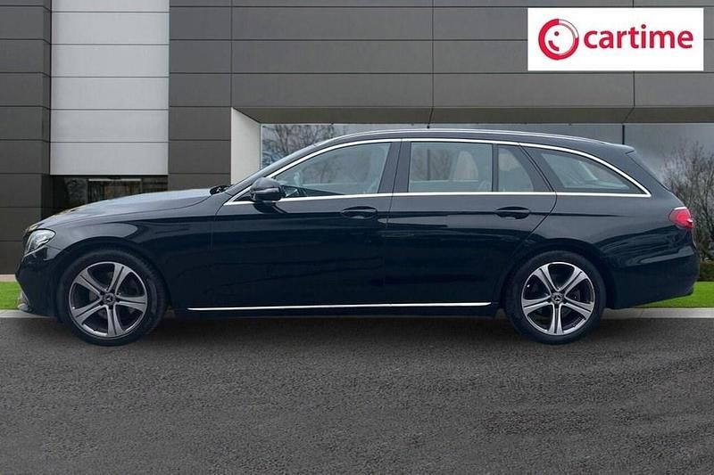 Used Mercedes E220 SE 194 HP (142 kW) 2019 Black Estate