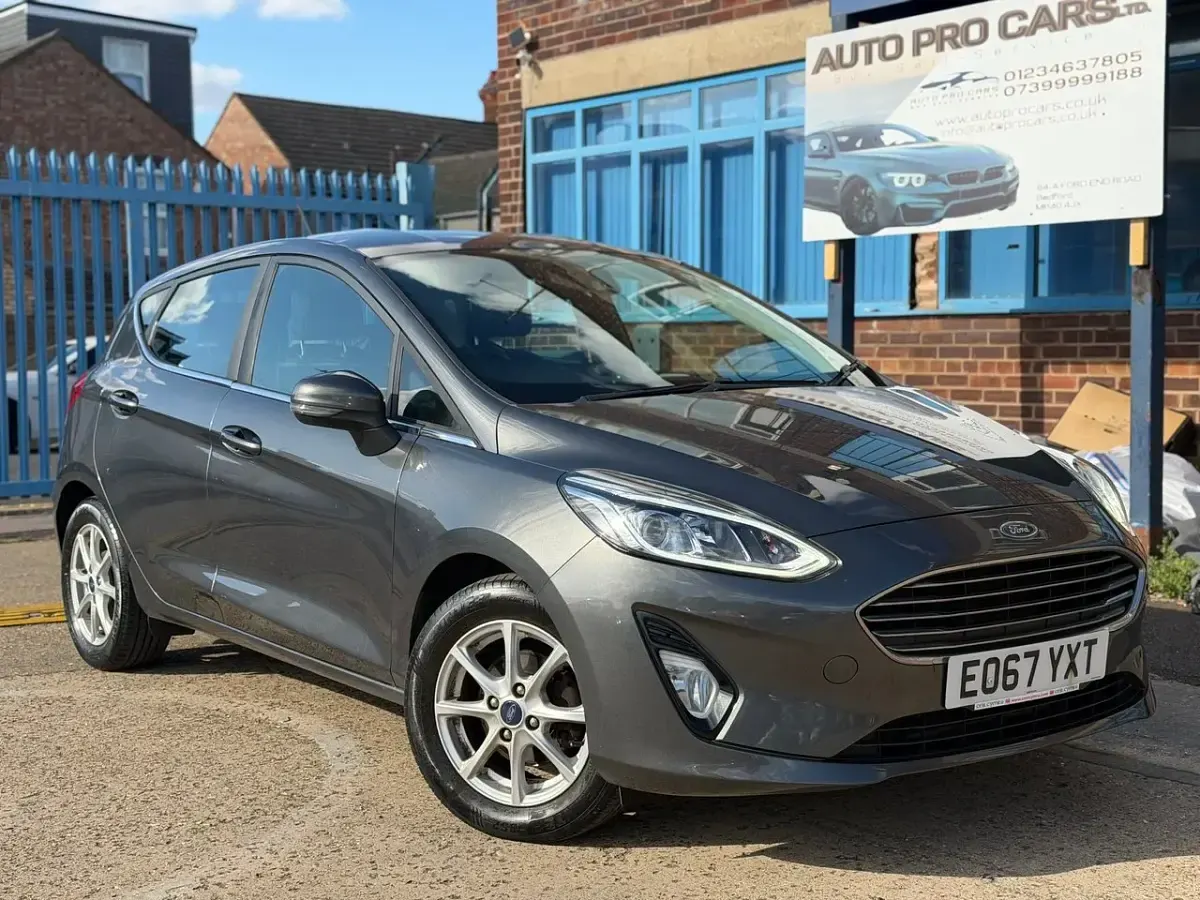 Used Ford Fiesta Zetec 2017 Grey Hatchback