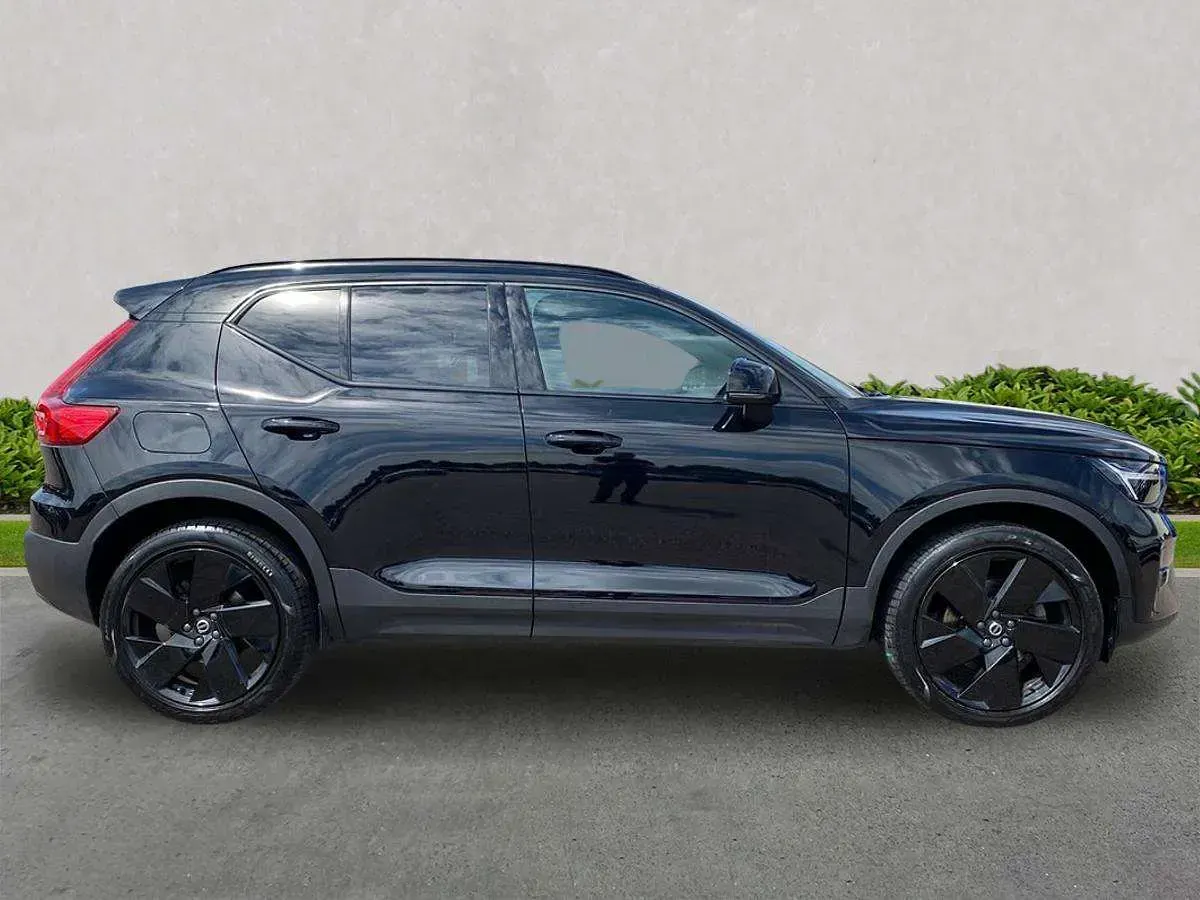Used Volvo XC40 Plus 2025 Black SUV