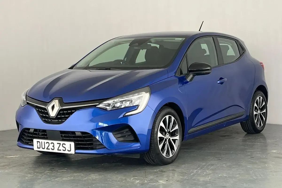 Used Renault Clio Evolution 90 HP (66 kW) 2023 Blue Hatchback