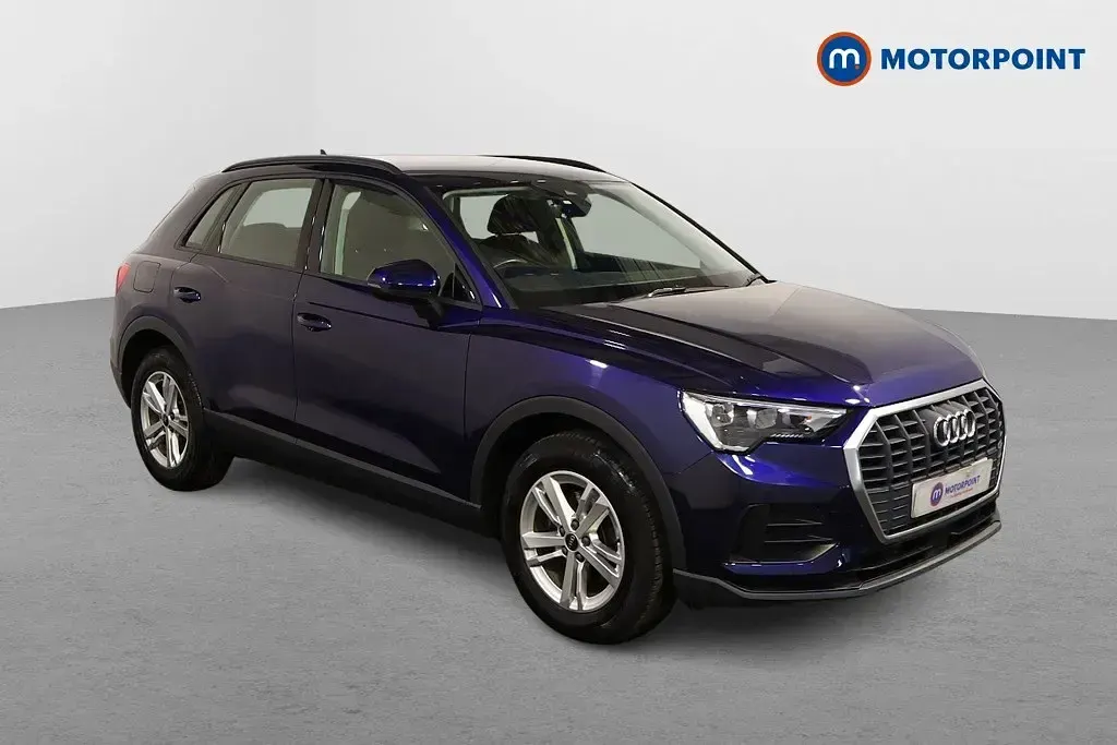 Begagnad Audi Q3 2021 Blå SUV
