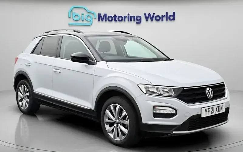 Usado VW T-Roc Design 110 HP (80 kW) 2021 SUV