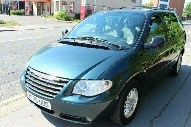 Used Chrysler Voyager 148 HP (108 kW) 2006 MPV