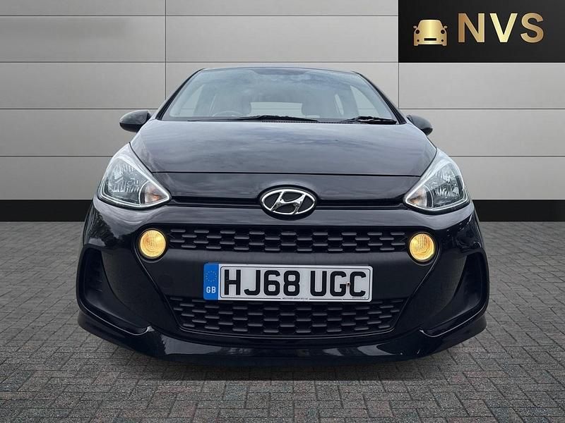 Used Hyundai i10 GO! 67 HP (49 kW) 2018 Black Hatchback