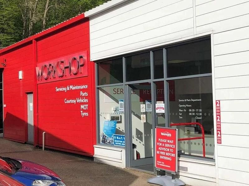 Used Citroën C3 PureTech 82 HP (60 kW) 2024 Grey Hatchback