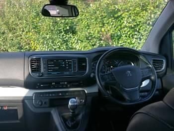 Used Peugeot Traveller Business-Line 150 HP (110 kW) 2018 Silver MPV