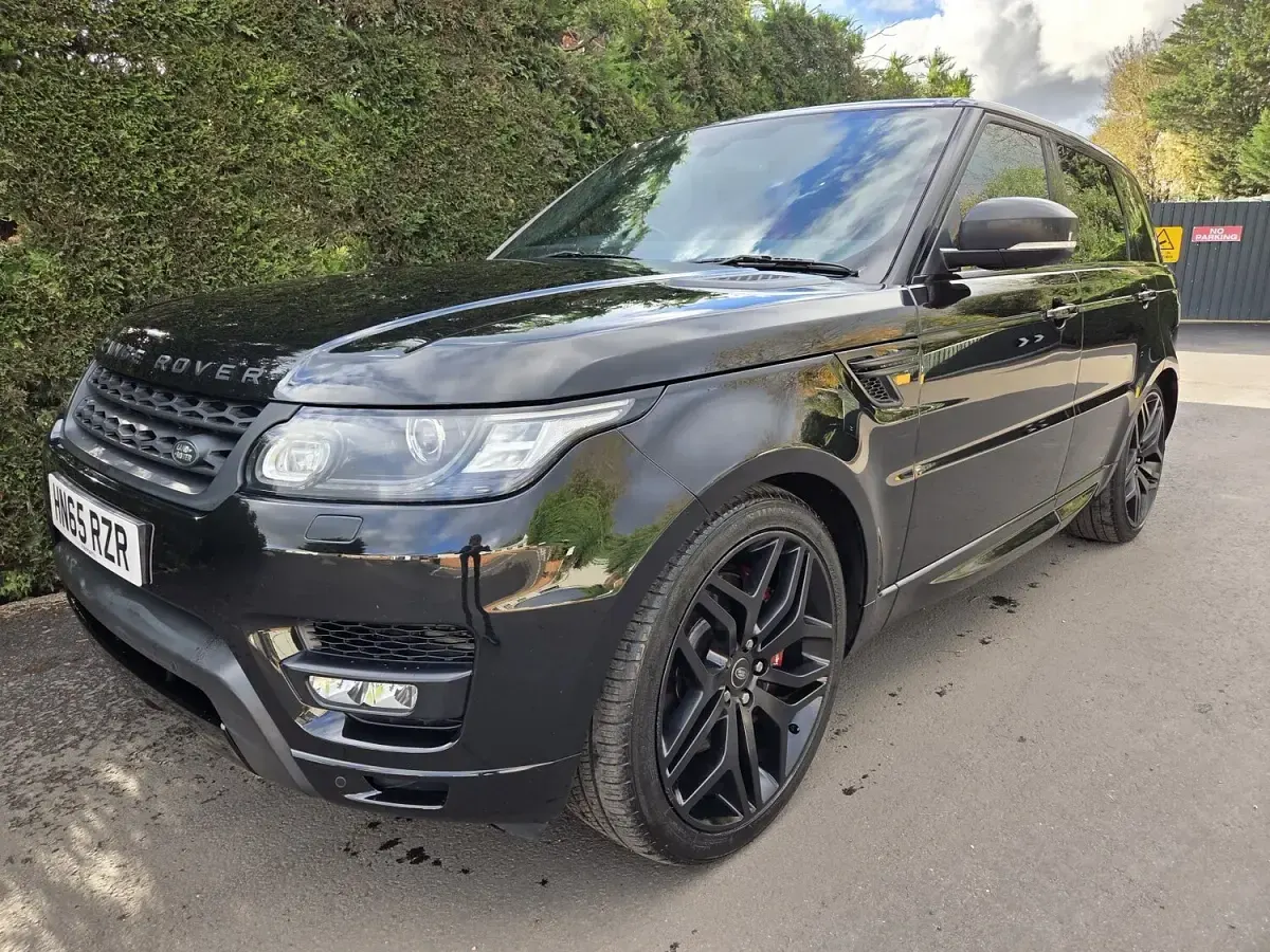 Used Land Rover Range Rover HSE Dynamic 306 HP (225 kW) 2015 Black SUV