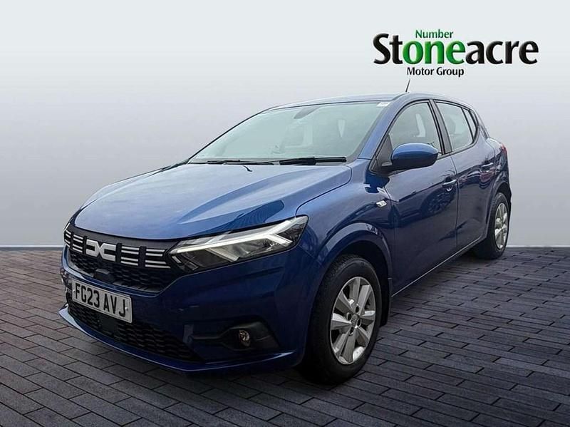Begagnad Dacia Sandero Expression 91 HK (66 kW) 2023 Blå Halvkombi