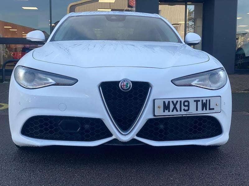 Used Alfa Romeo Giulia Veloce 280 HP (205 kW) 2019 White Sedan