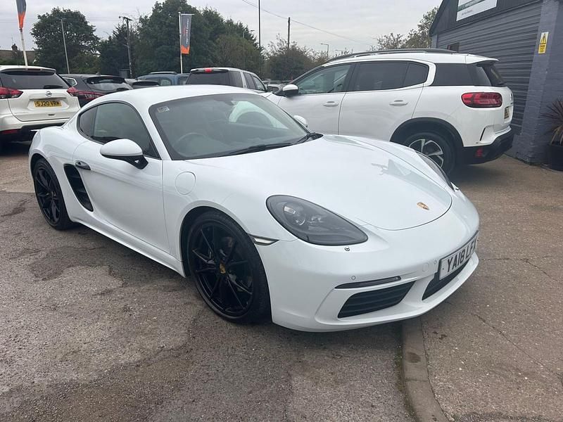 Used Porsche 718 Cayman 300 HP (220 kW) 2018 White Coupe