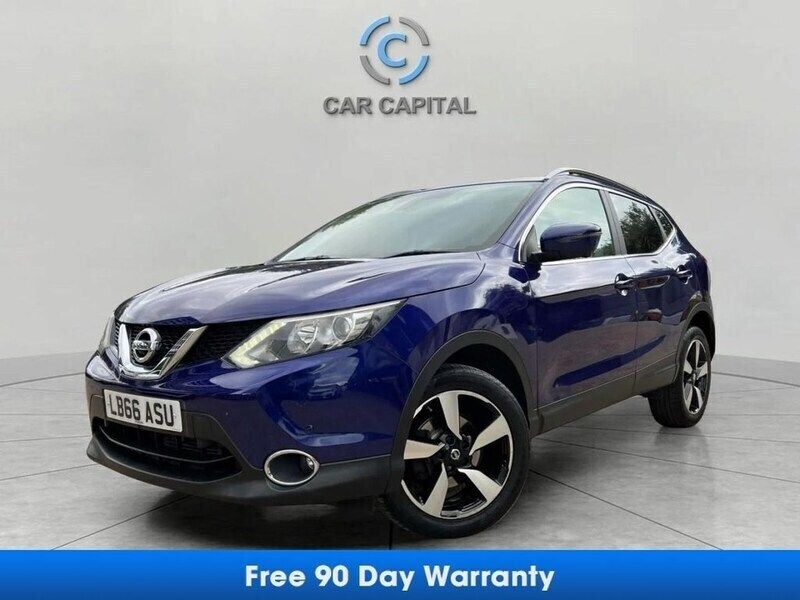 Blue Used 2016 Nissan Qashqai N-Connecta SUV | £9,988 (Fair price) - Image 1/3